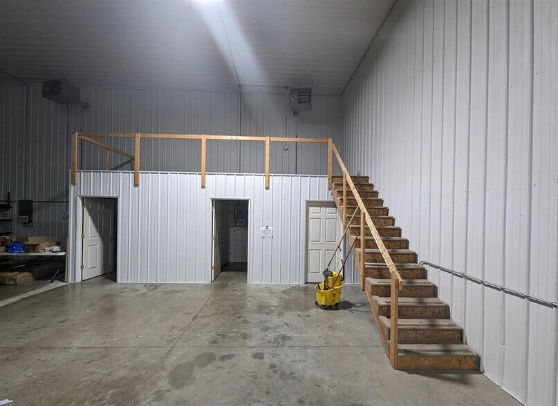 More Photos Of 1204-1254 Independence Ct, Washington Industrial For Sale