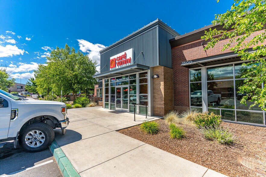 More Photos Of 1500 NE Cushing Dr, Bend Restaurant For Lease