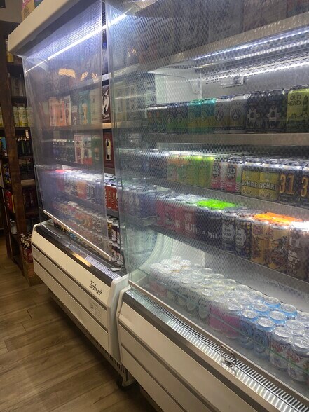 More Photos Of 145 Riley St, Dundee Storefront Retail Office For Sale