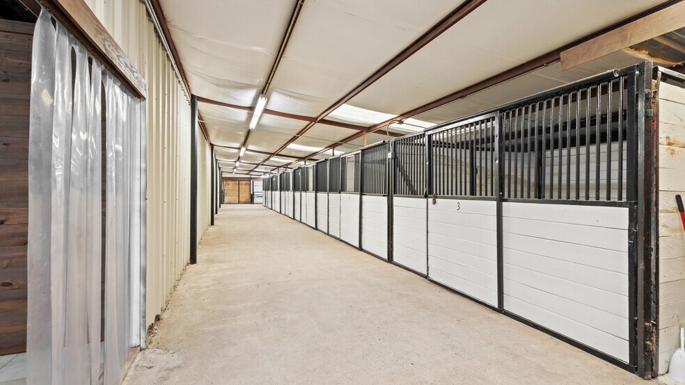 More Photos Of 20500 N 2810 Rd, Kingfisher Lodge Meeting Hall For Sale