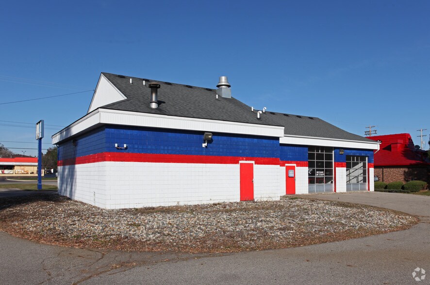 More Photos Of 530 E Saginaw Hwy, Grand Ledge Auto Repair For Lease