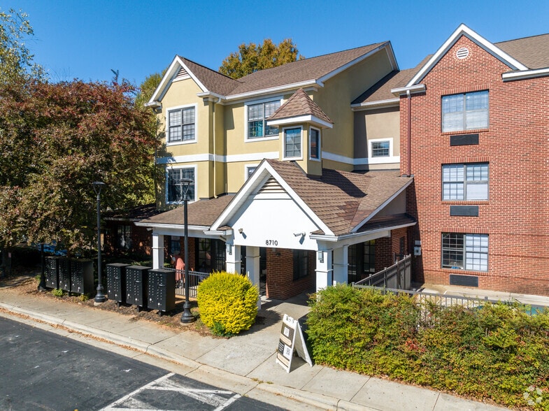 More Photos Of 8710 Research Dr, Charlotte Apartments For Sale