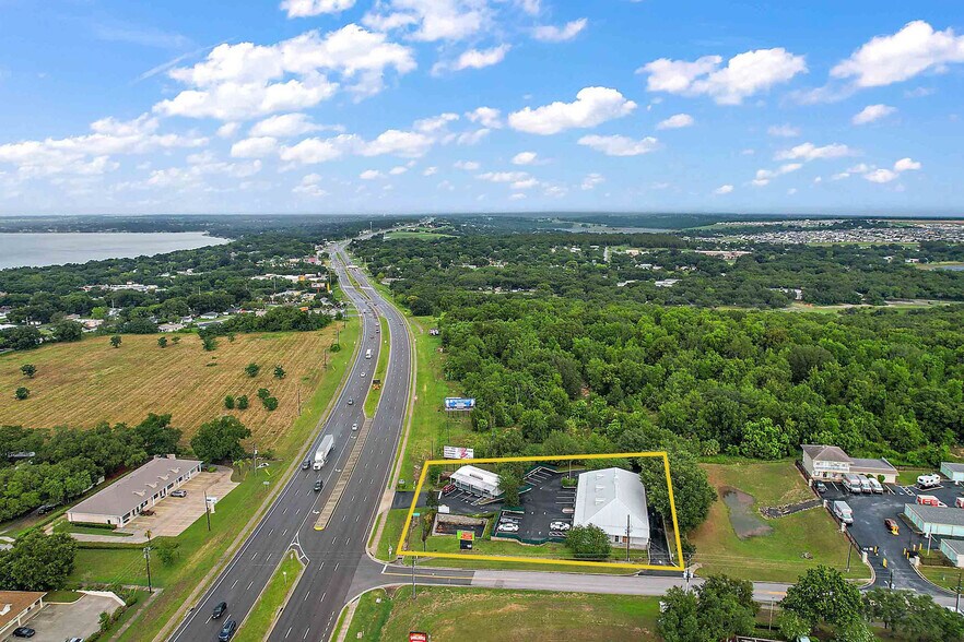 More Photos Of 917 S Highway 27, Clermont General Retail For Lease