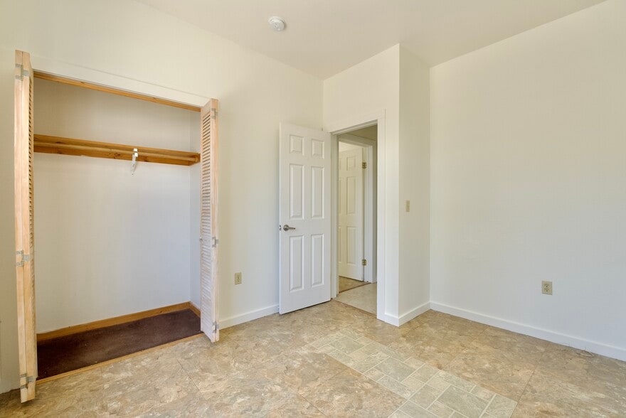 More Photos Of 1313 Sacramento St, Vallejo Multifamily For Sale