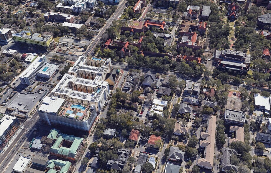 More Photos Of 210 NW 15th St, Gainesville Land For Sale