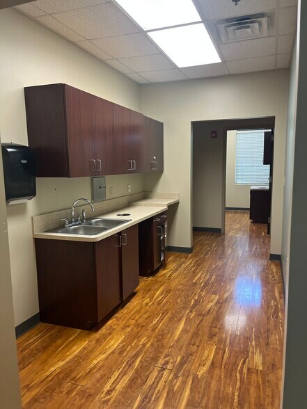 More Photos Of 6110 Pine Mountain Rd, Kennesaw Medical For Lease