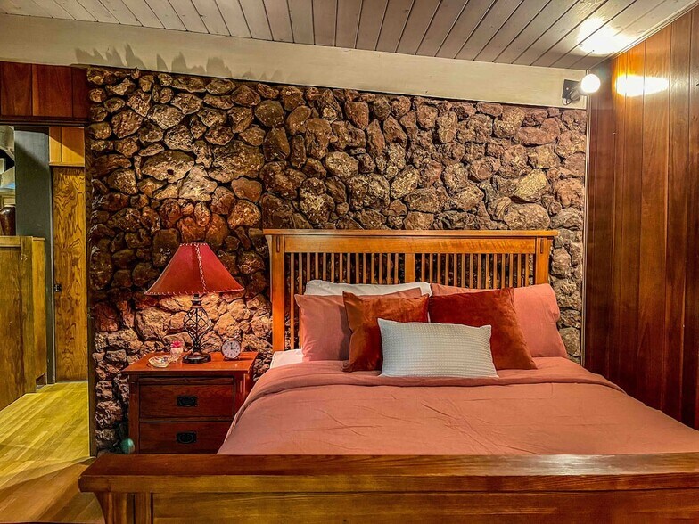 More Photos Of 225 Chimney Rock Trl, Sedona Apartments For Sale
