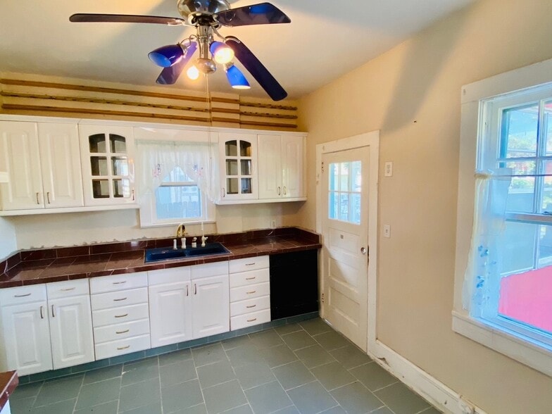 More Photos Of 415 Braddock Ave, Daytona Beach Multifamily For Sale