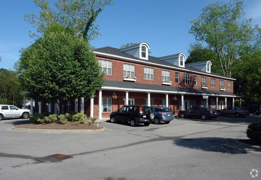 More Photos Of 2709 Market St, Wilmington Office For Lease