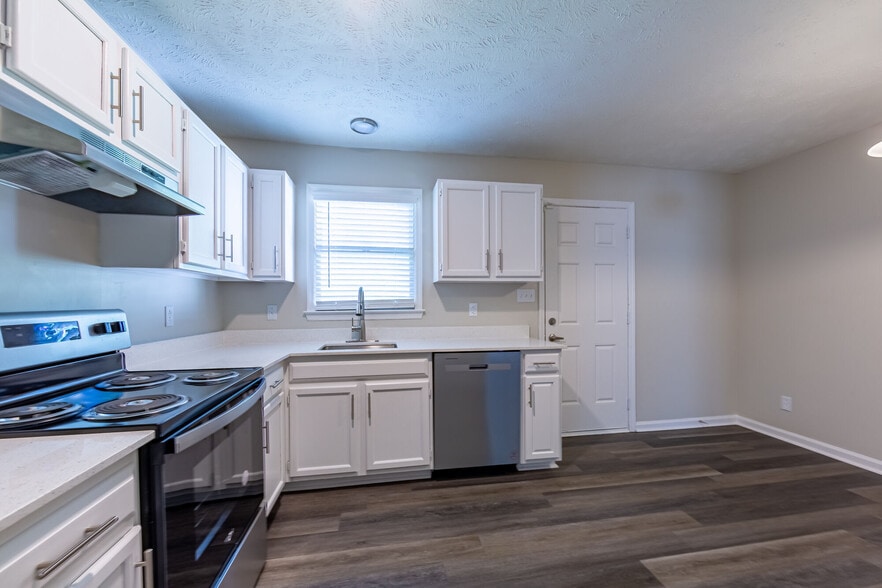 More Photos Of 5217-5336 Tern Pl, Fayetteville Apartments For Sale