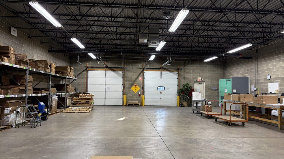 More Photos Of 2563 Technical Dr, Miamisburg Manufacturing For Sale