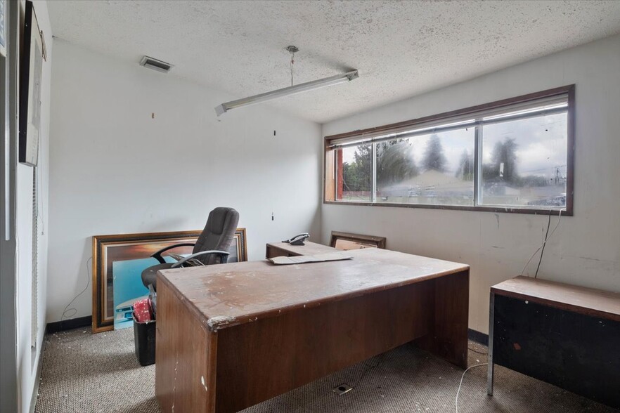 More Photos Of , Portland Industrial For Sale