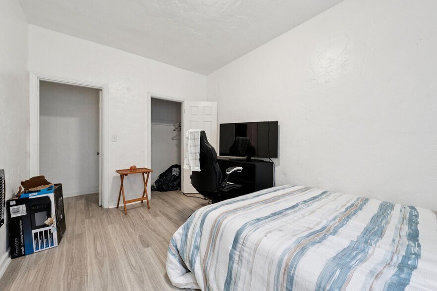 More Photos Of 1360 Berkeley Way, Berkeley Apartments For Sale