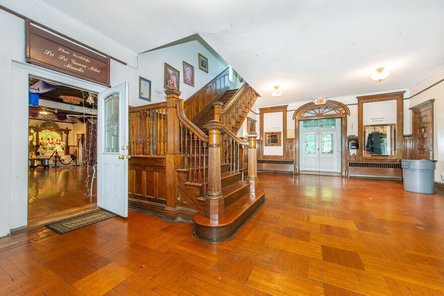 More Photos Of 100 Jacksonville Rd, Towaco Religious Facility For Sale
