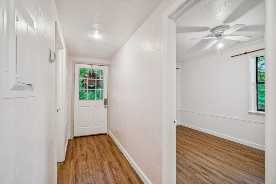 More Photos Of 4113 White Oak Dr, Hiawassee Apartments For Sale