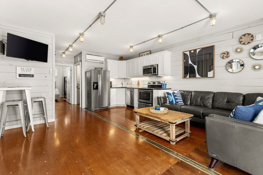 More Photos Of 9035 FM 725, Mc Queeney Specialty For Sale
