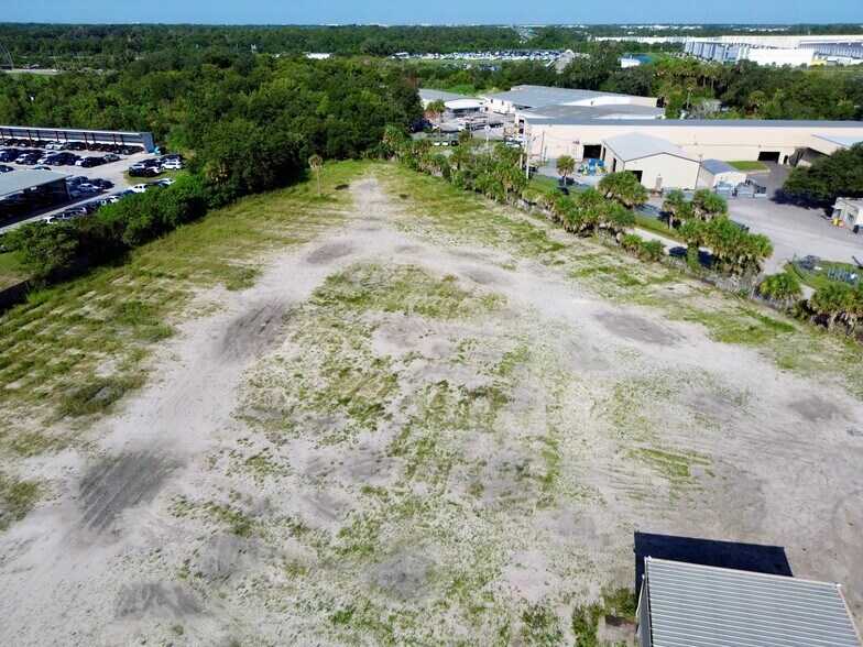 More Photos Of 1101 Albright Rd, Sanford Industrial For Lease