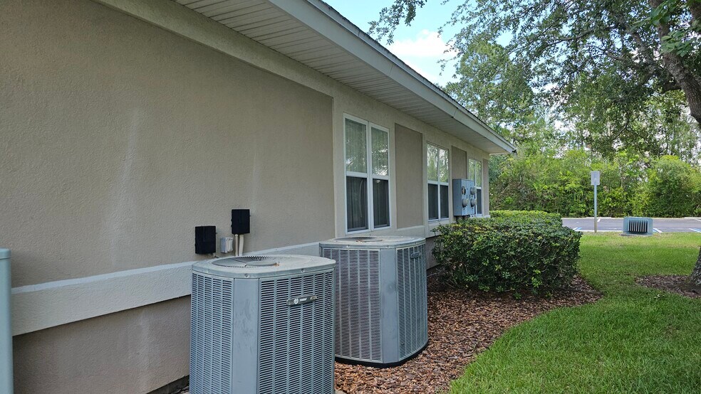 More Photos Of 91 Branscomb Rd, Green Cove Springs Office For Sale