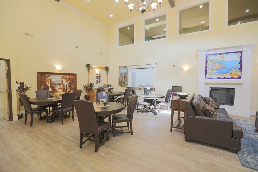 More Photos Of 15855 SE Powell Blvd, Portland Assisted Living For Sale