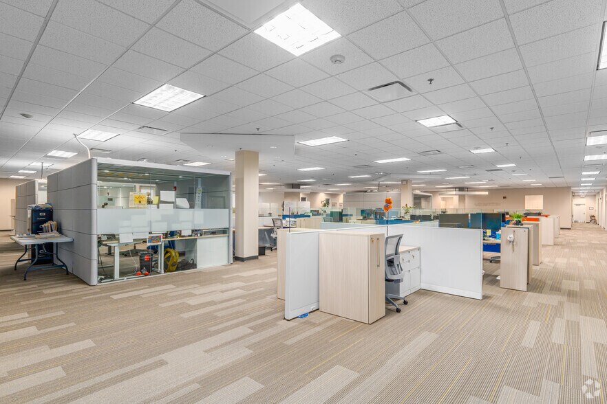 More Photos Of 4051 Ogletown Stanton Rd, Newark Office Residential For Lease