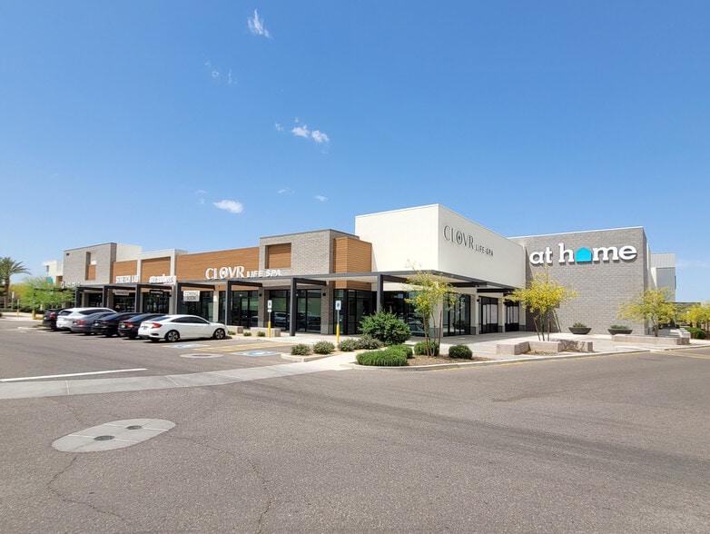 More Photos Of 2524 S San Tan Village Pkwy, Gilbert Storefront For Lease