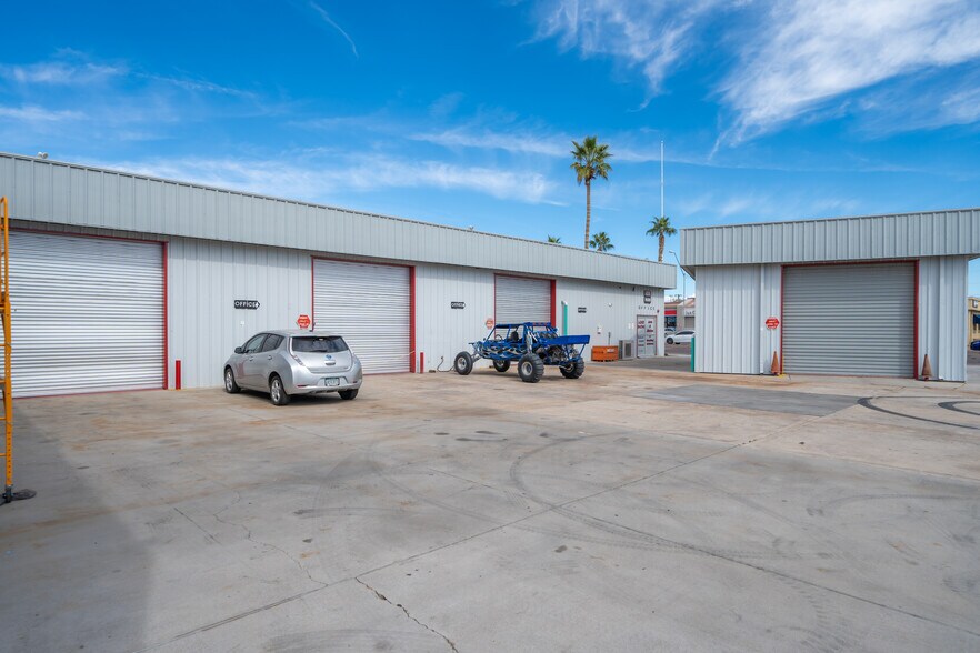 More Photos Of 1020 S California Ave, Parker Industrial For Sale