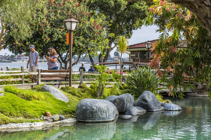 More Photos Of 849 W Harbor Dr, San Diego Unknown For Lease