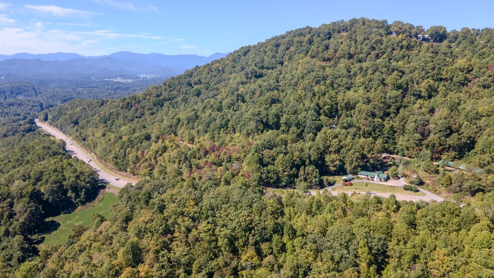 More Photos Of 8356 Sylva Rd, Franklin Office For Sale