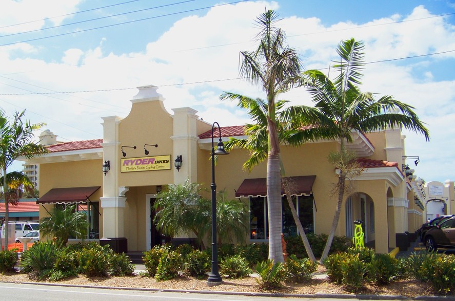 More Photos Of 1530 Dolphin St, Sarasota Storefront For Lease