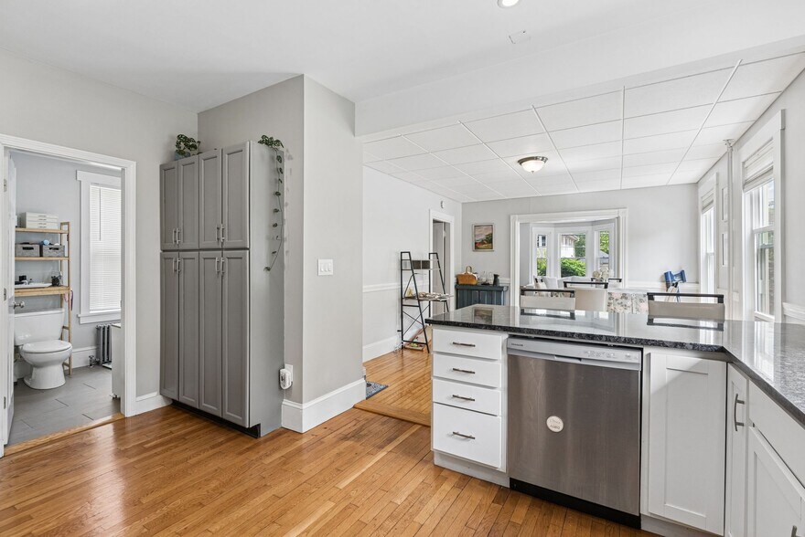 More Photos Of 850 Washington Ave, Portland Apartments For Sale