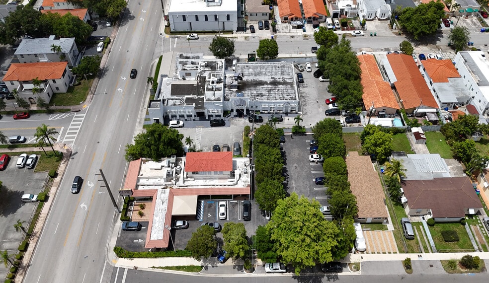 More Photos Of 2475 S Douglas Rd, Miami Restaurant For Sale