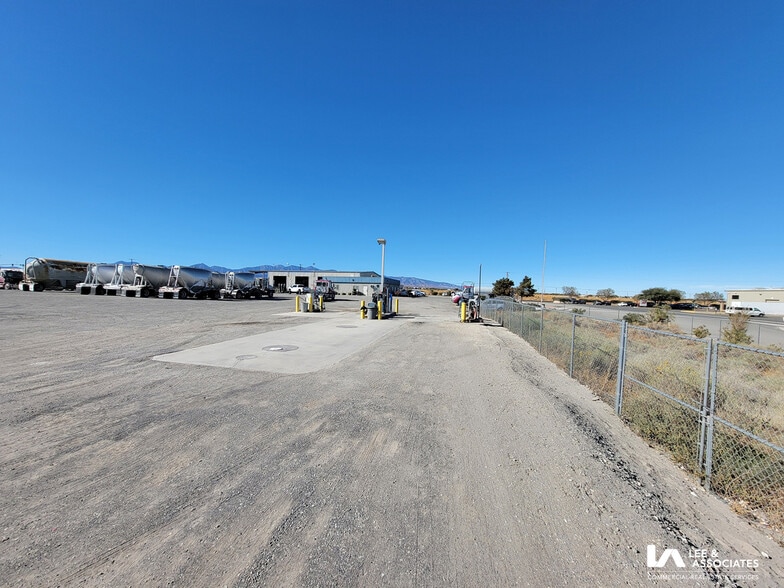 More Photos Of 12135 Scarbrough Ct, Oak Hills Land For Lease