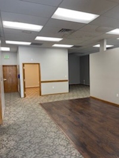More Photos Of 10456-10464 S Redwood Rd, South Jordan Medical For Lease