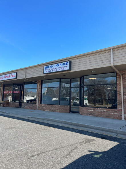 Primary Photo Of 204 E 6th St, Ridgely Storefront For Lease