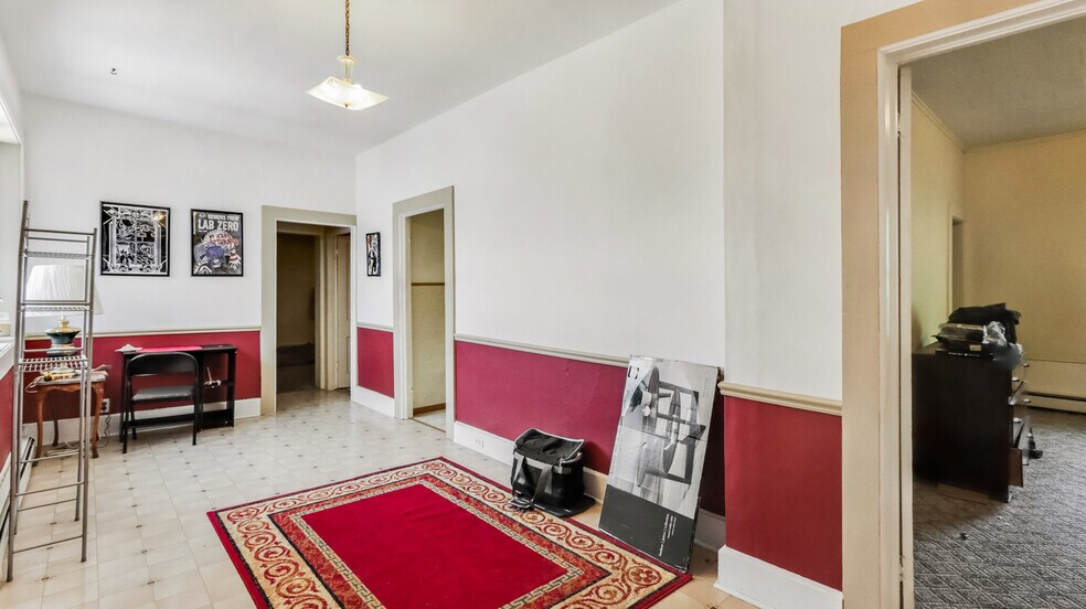 More Photos Of 106 S Harding St, Owen Apartments For Sale