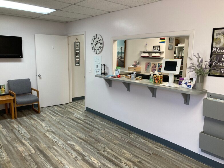 More Photos Of 1840 Forest Hill Blvd, West Palm Beach Medical For Sale