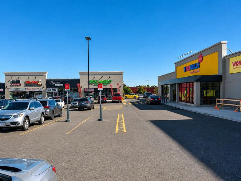 More Photos Of 16-28 Wilstead Dr, Newmarket General Retail For Lease