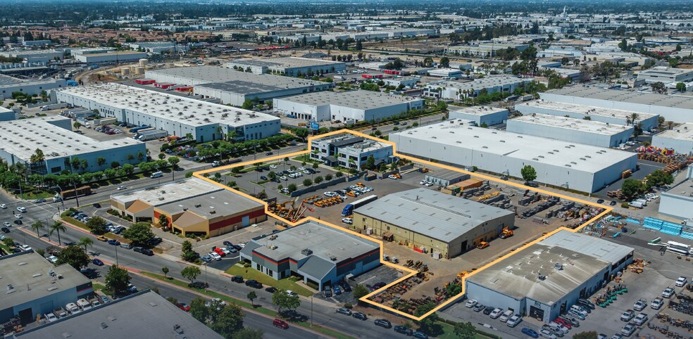 Primary Photo Of 10704 Shoemaker Ave, Santa Fe Springs Office For Sale