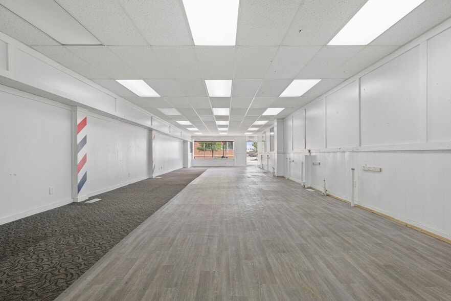 More Photos Of 201 Main St, Beech Grove Storefront Retail Residential For Sale