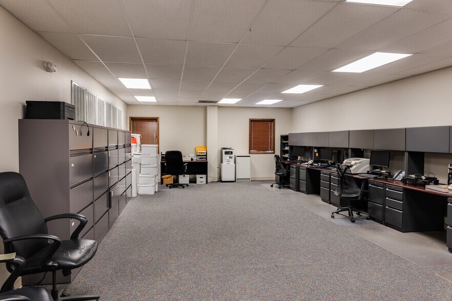 More Photos Of 1301 Hudson Ln, Monroe Office For Sale
