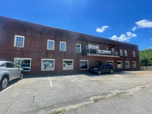 Primary Photo Of 9133 Warren H Abernathy Hwy, Spartanburg Storefront Retail Residential For Lease