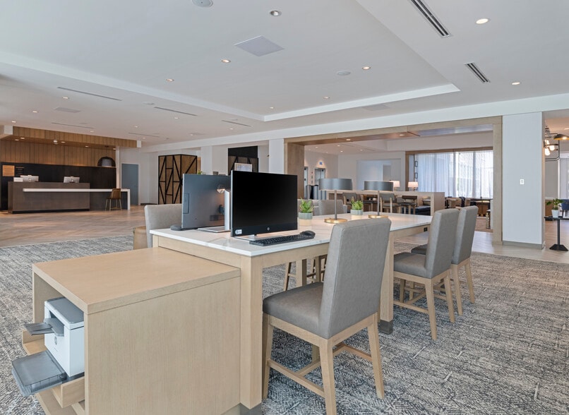 More Photos Of 50 Ponce de Leon St, Miramar Beach Hotel For Sale
