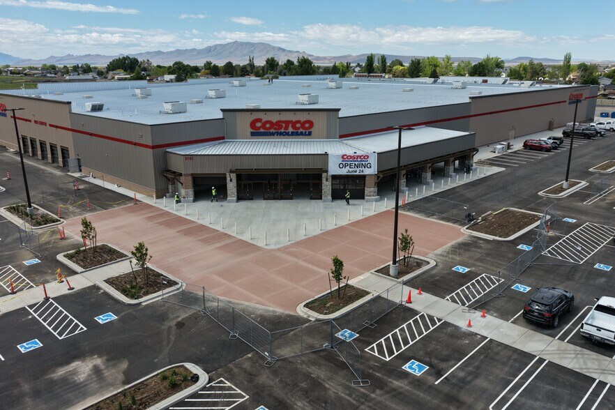 More Photos Of 3141 1700 S Syracuse UT 84075, Syracuse Land For Lease