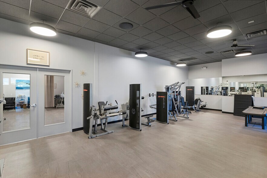 More Photos Of 5990 S Rainbow Blvd, Las Vegas Office For Sale