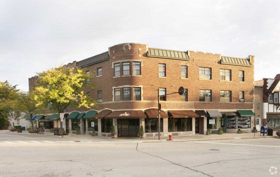 Primary Photo Of 723-733 Saint Johns Ave, Highland Park Apartments For Lease