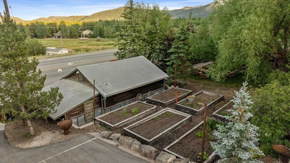 More Photos Of 5373 Highway 224, Park City Medical For Sale
