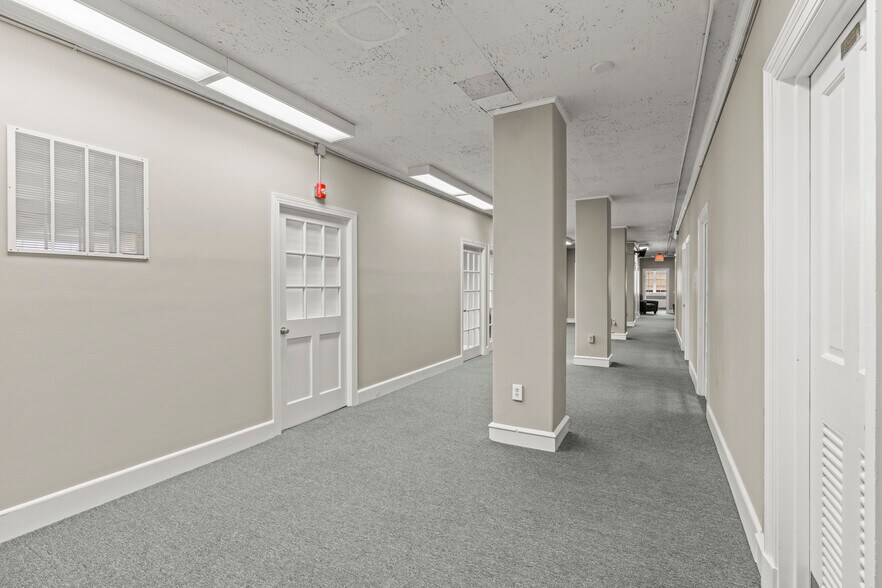 More Photos Of 15 W Front St, Trenton Office Residential For Sale