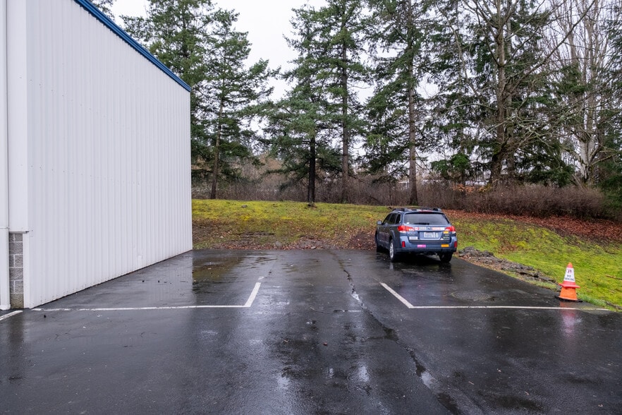 More Photos Of 700 Sunset Pond Ln, Bellingham Industrial For Sale
