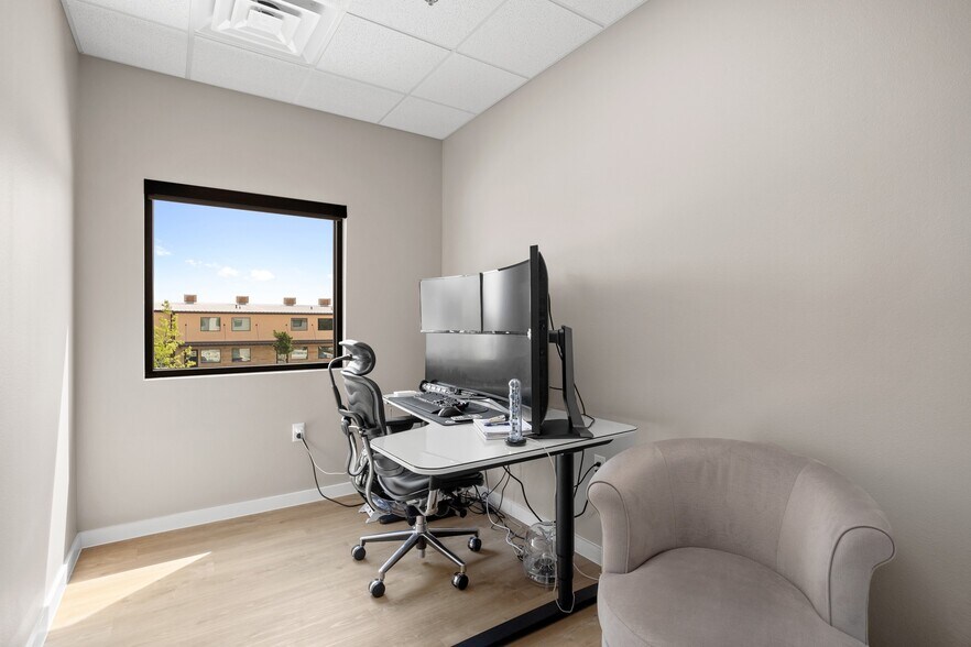 More Photos Of 730 S Bell Blvd, Cedar Park Office For Lease