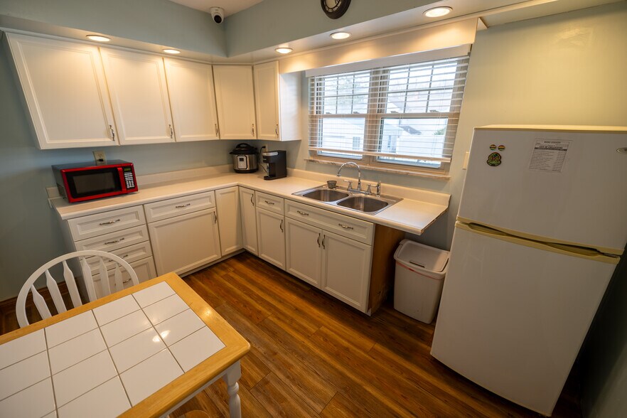 More Photos Of 10 Dun Rd, Chillicothe Office For Sale